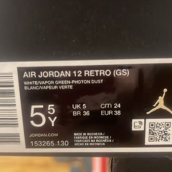 AIR JORDAN 12 RETRO (BIG KID) - Picture 6 of 6